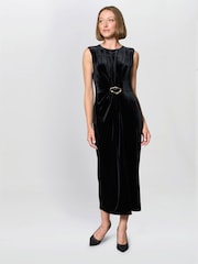 Gina Bacconi Claudine Velvet Black Midi Dress - Image 4 of 7
