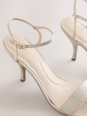 Or - Sandales à talons simples Forever Comfort® - Image 5 de 5