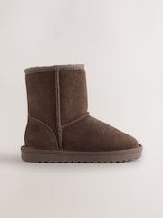 Schokoladenbraun - Hohe Wildlederschuhe zum Reinschlüpfen - Bild 2 von 5