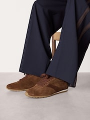 حذاء رياضي غير مبطن من الجلد السويدي الناعم من Whistles - صورة 1 من 4