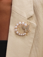 Jon Richard Gold Tone Pearl and Butterfly Brooch Gift Box - Image 4 of 4