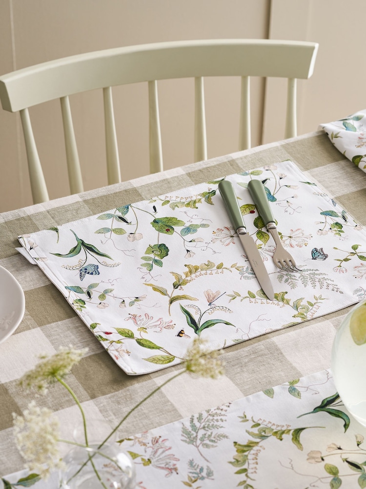Sophie Allport Set of 2 Off White Wild Floral Washable Placemats - Image 1 of 3