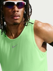 Nike Green Stride Aero-FIT Running Vest - Image 5 of 5