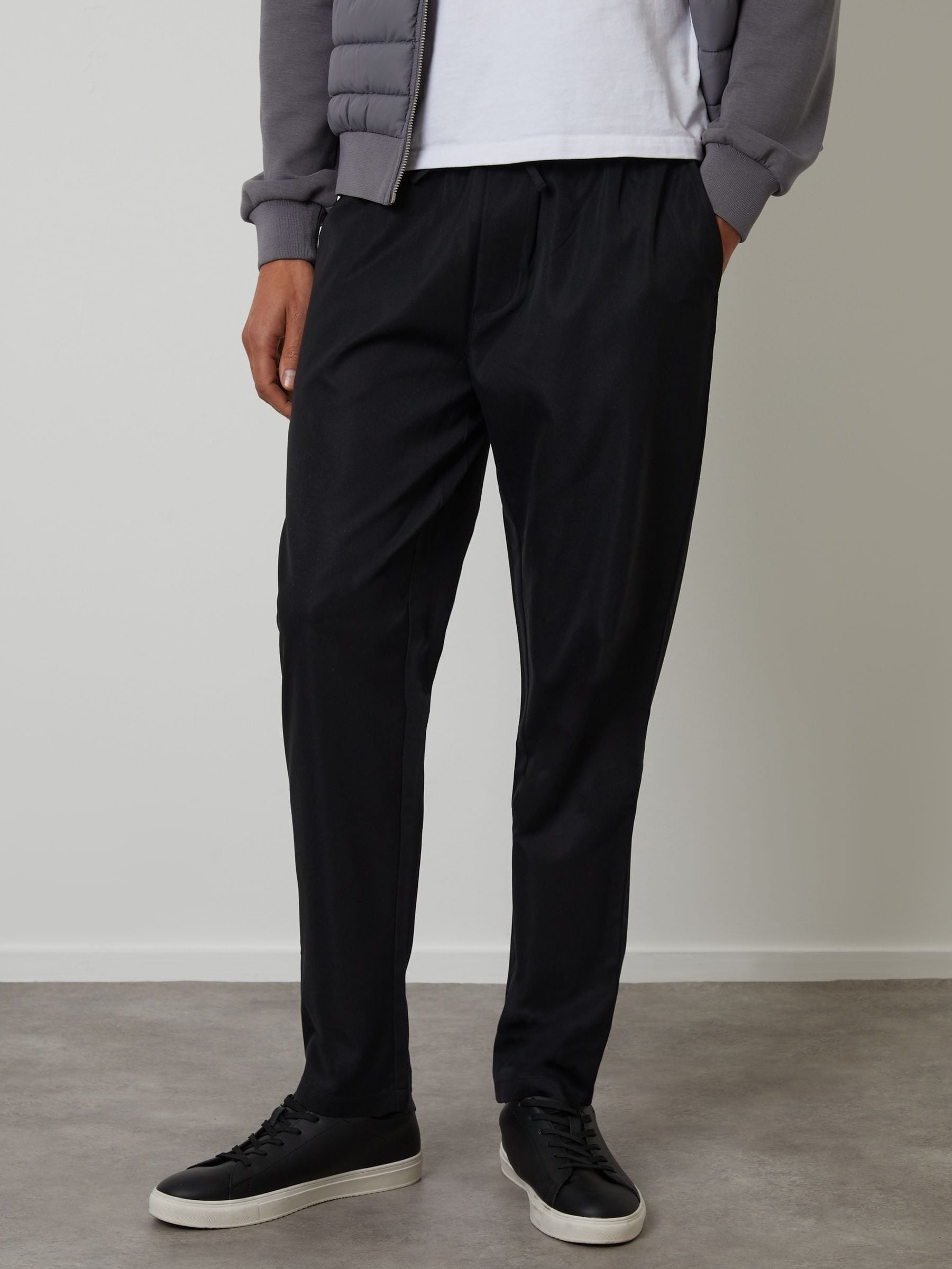 Threadbare Men's Black Straight Fit Drawcord Trousers In - Image 2