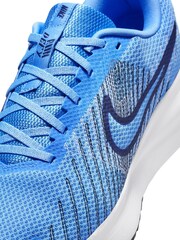 Estilo universitario en azul - Zapatillas para correr Run Defy Road de Nike - Imagen 10 de 10