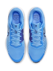 Estilo universitario en azul - Zapatillas para correr Run Defy Road de Nike - Imagen 6 de 10