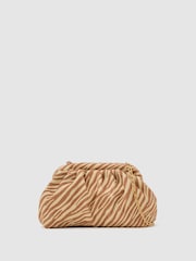 Reiss Georgia Raffia-Effect Zebra Pouch Clutch Bag - Bild 2 von 6
