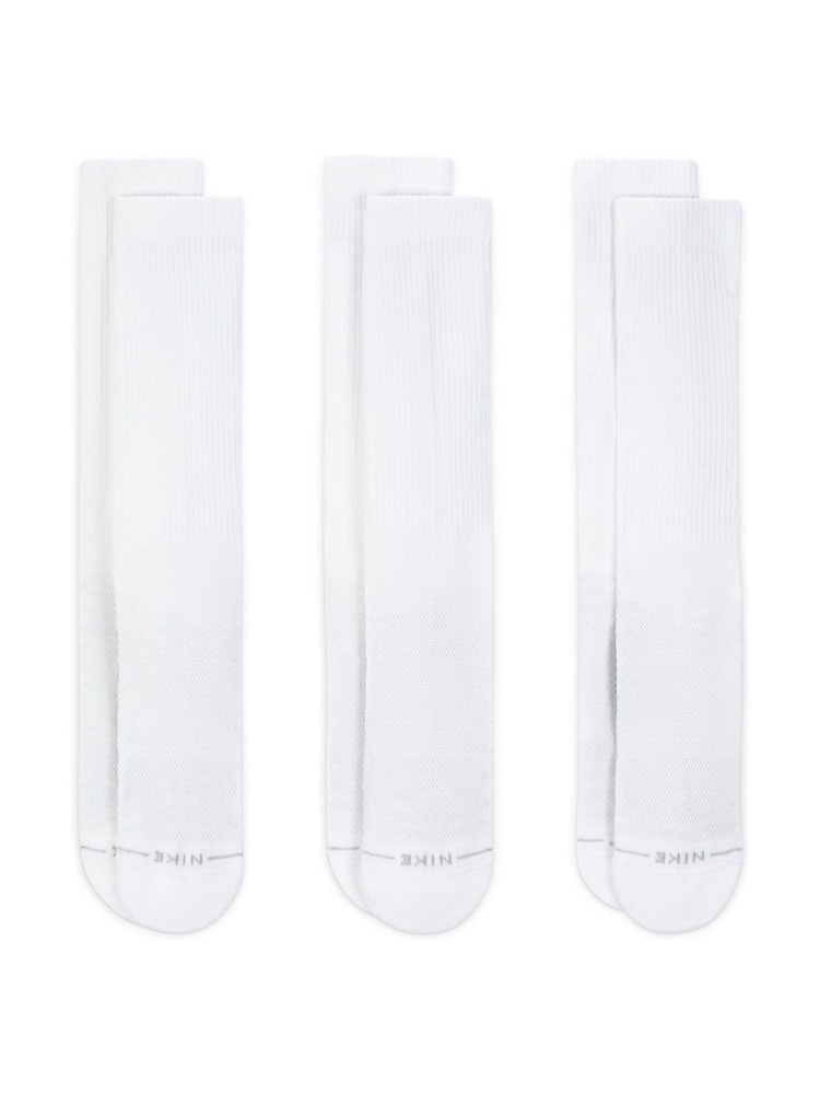 Nike White Everyday Elevated Sport Crew Socks 3 Pack - Image 2 of 4 Nike White Everyday Elevated Sport Crew Socks 3 Pack - Image 2 of 4