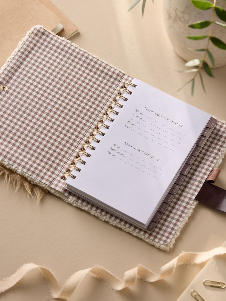 Natural Hamish 2027 A5 Planner Diary - Image 6 of 6