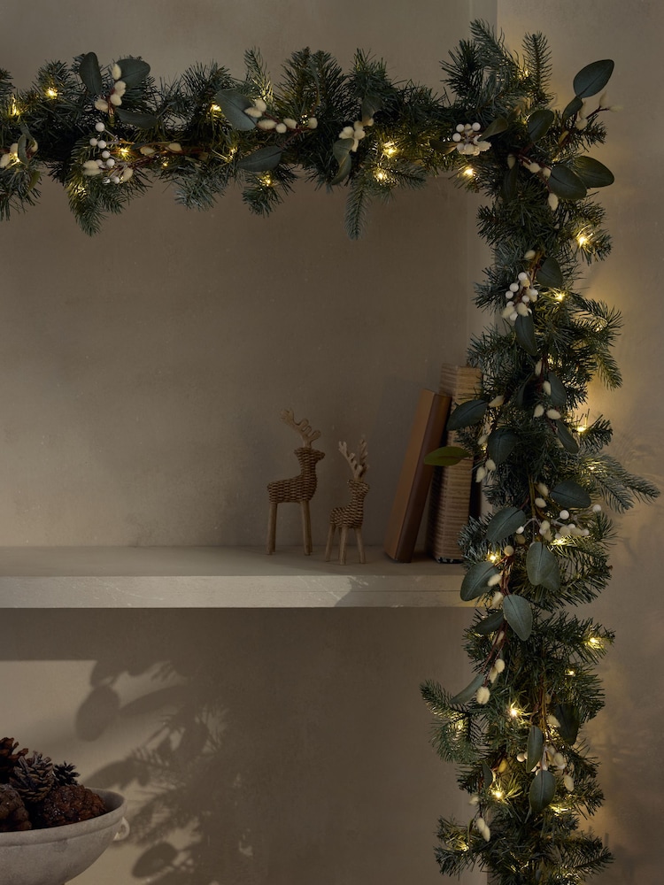 Green Artificial Light Up Christmas Garland - Image 2 of 6
