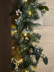 Green Artificial Light Up Christmas Garland - Image 3 of 6