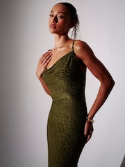 South Beach Texturiertes Maxikleid mit Wasserfallausschnitt - Bild 4 von 5