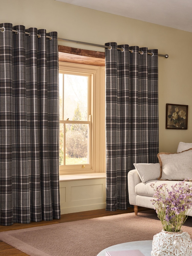 Charcoal Grey Brushed Check Super Thermal Eyelet Curtains - Image 2 of 6
