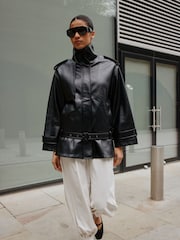 Crno - Faux Leather Funnel Belted Jacket - Slika 1 od 9