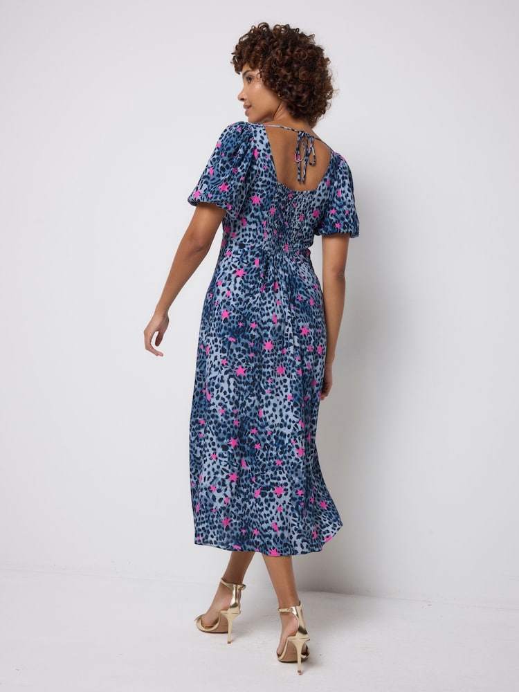 Modrá - SCAMP & DUDE Sweetheart Puff Sleeve Tea Dress Cheetah With Stars Print - Obrázek 2 z 4