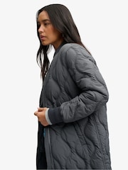Superdry Black Long Onion Quilt Liner Jacket - Image 5 of 6