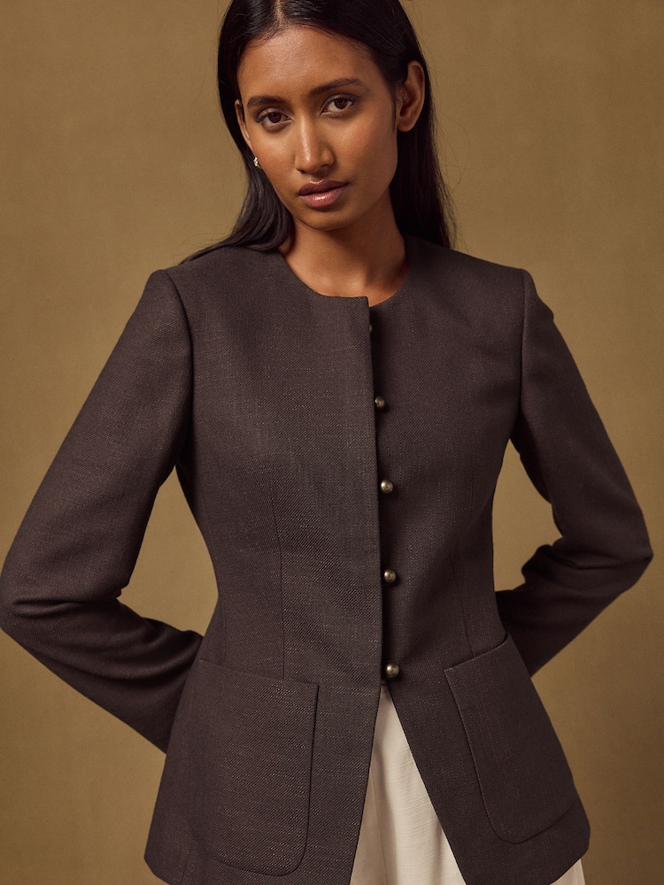 Bruin - Kraagloze getailleerde blazer - Afbeelding 1 van 8 Bruin - Kraagloze getailleerde blazer - Afbeelding 1 van 8