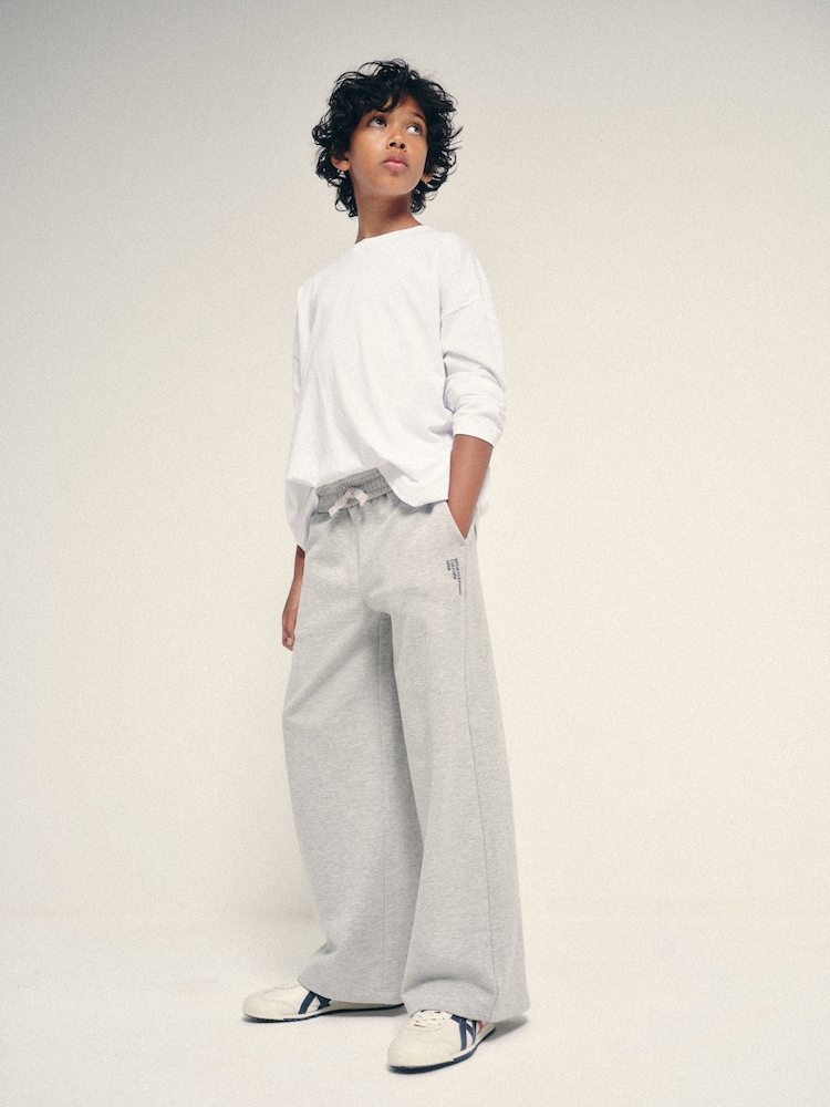 The Set 4 Pack Wide Leg Joggers Brown - Image 1 of 12 The Set 4 Pack Wide Leg Joggers Brown - Image 1 of 12