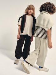 The Set 6 Piece Outfit Set Neutral - Image 6 of 20