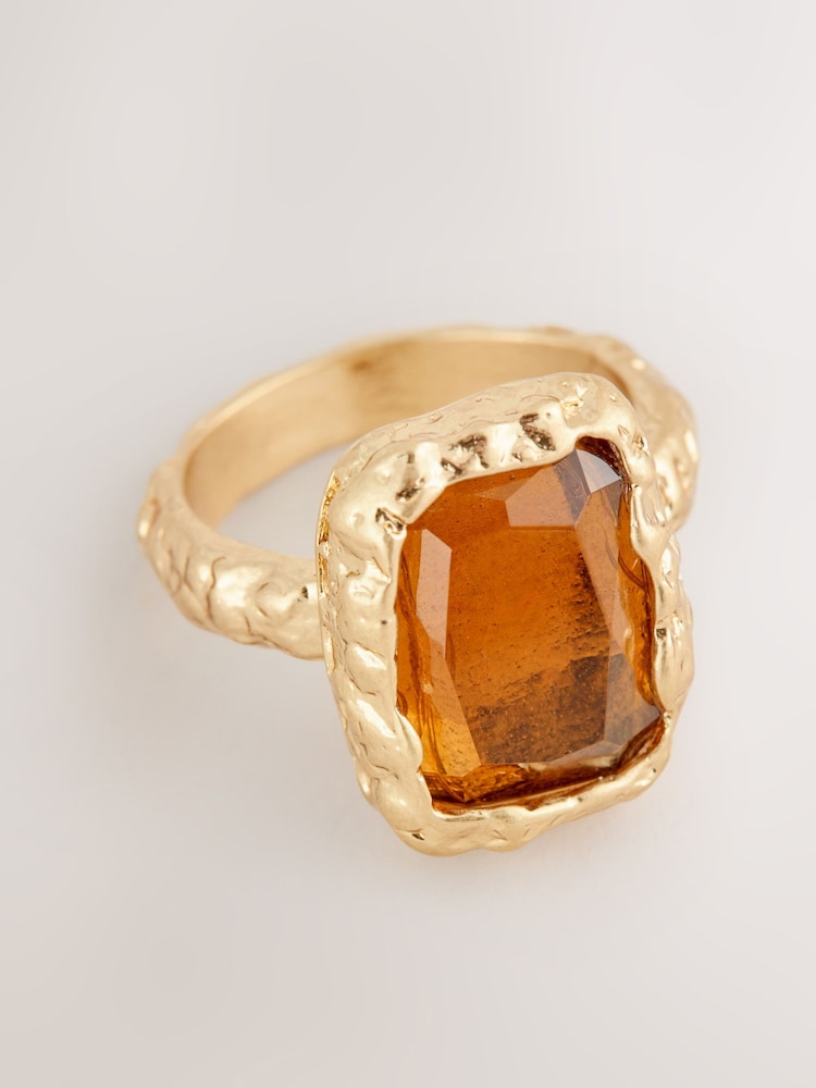 Gold Tone Orange Resin Hammered Square Ring - Image 2 of 5