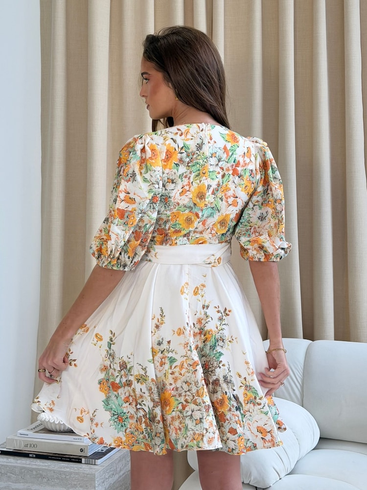 Girl In Mind Azelia Puff Sleeve V-Neck Dress - Image 2 of 6 Girl In Mind Azelia Puff Sleeve V-Neck Dress - Image 2 of 6