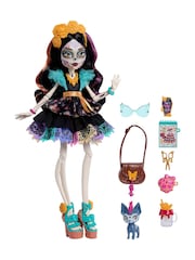 Mattel Games Monster High Core Doll Venus Skelita - Image 2 of 2