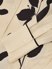 Reiss Ivory/Black Lyla Leaf-Print Jacquard Long-Sleeve Shirt - Image 6 of 6