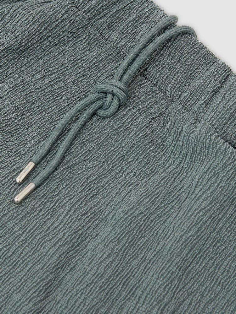 Reiss Dark Sage Flint Textured Drawstring Shorts - Image 6 of 6