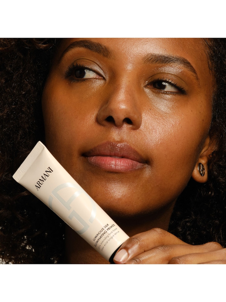 Armani Beauty Luminous Silk Glow Extending Primer 30ml - Image 7 of 7 Armani Beauty Luminous Silk Glow Extending Primer 30ml - Image 7 of 7