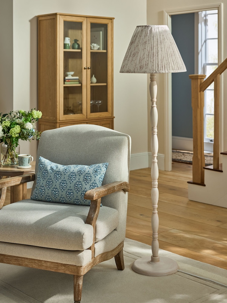 Laura Ashley Cream Pussywillow Floor Lamp - Image 2 of 6 Laura Ashley Cream Pussywillow Floor Lamp - Image 2 of 6