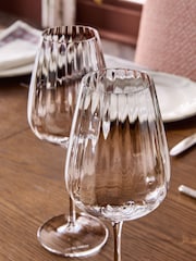 Laura Ashley Set of 4 Clear Wine Glasses - Image 4 of 4
