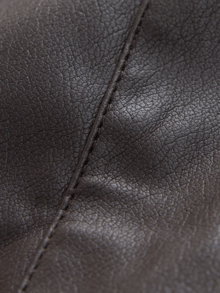 巧克力棕色 - Faux Leather Textured Wide Leg Trousers - 图片7 / 7 巧克力棕色 - Faux Leather Textured Wide Leg Trousers - 图片7 / 7