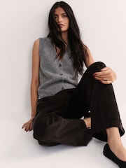 The Set 2 Pack Brushed Knitted Waistcoats - 圖片 3/10