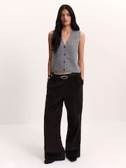 The Set 2 Pack Brushed Knitted Waistcoats - 圖片 5/10