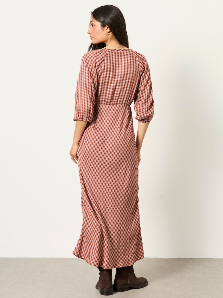 FatFace Phoebe Rose Pink Petite Midaxi Dress - Image 2 of 6 FatFace Phoebe Rose Pink Petite Midaxi Dress - Image 2 of 6