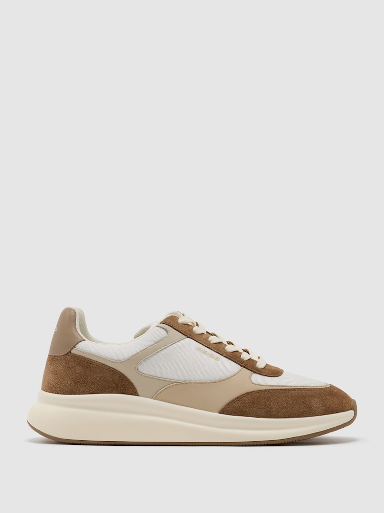 Reiss White/ Camel Hudson Suede-Trim Runner Trainers - Image 2 of 5 Reiss White/ Camel Hudson Suede-Trim Runner Trainers - Image 2 of 5