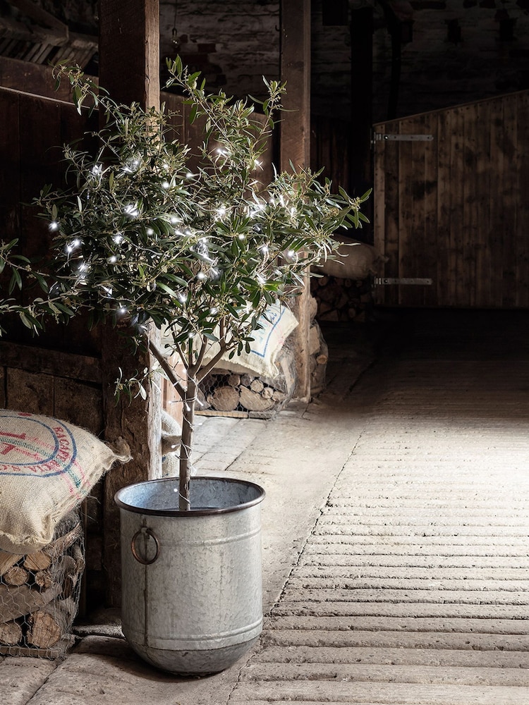 Lights4fun Brown 200 LED Outdoor On Clear Cable Battery Fairy Light - Image 2 of 4 Lights4fun Brown 200 LED Outdoor On Clear Cable Battery Fairy Light - Image 2 of 4