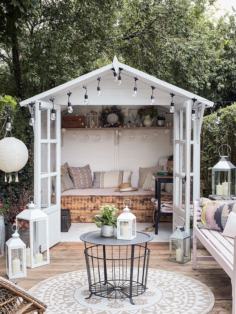 Lights4fun Perth Large White Garden Lantern with 3 TruGlow Candles - Image 3 of 3