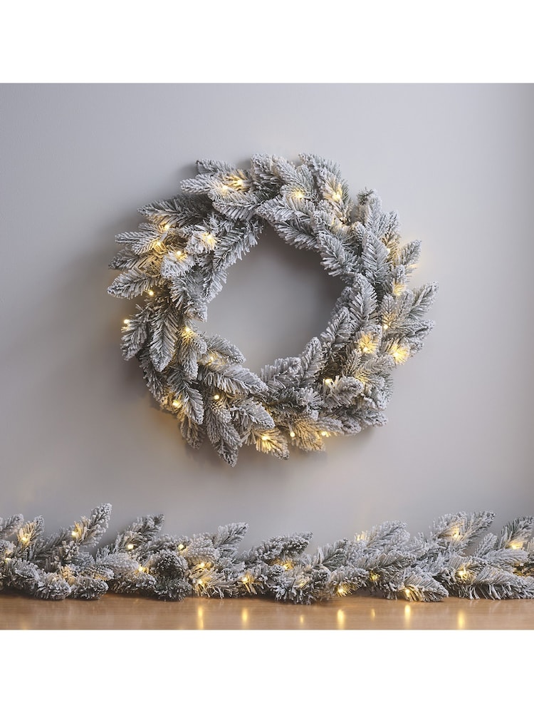 Lights4fun 50cm Pre Lit Snowy Christmas Wreath - Image 1 of 4