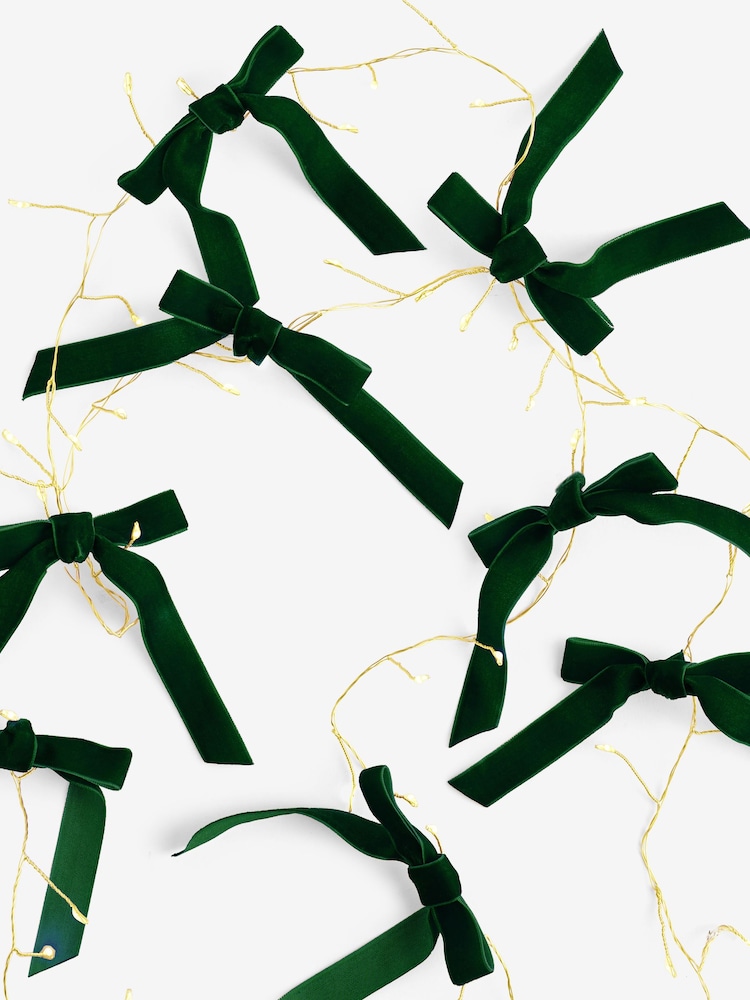 Green Vevlet Bow String Line Lights - Image 3 of 3 Green Vevlet Bow String Line Lights - Image 3 of 3