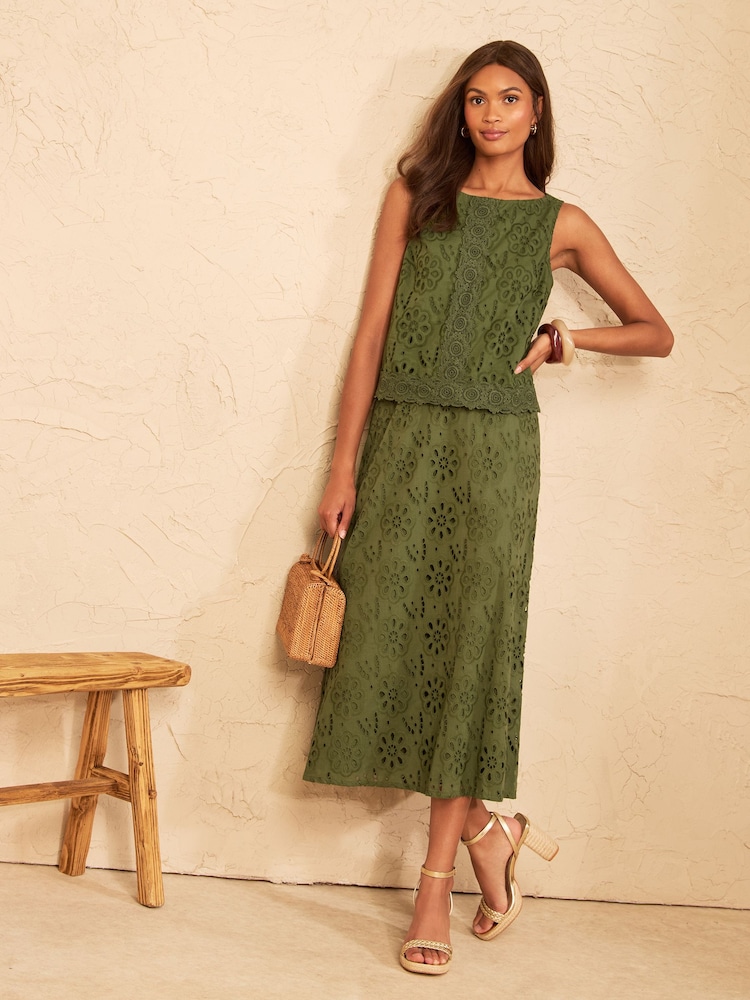 Love & Roses Khaki Green Broderie Shell Top - Image 5 of 5