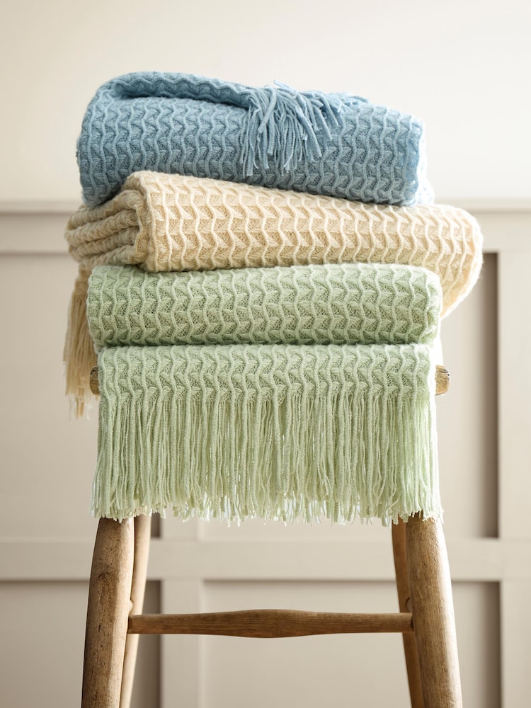 Appletree Natural Textured Knit Knitted Throw - Image 4 of 4