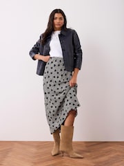 Mint Velvet Blue Heart Print Midi Skirt - Image 2 of 7