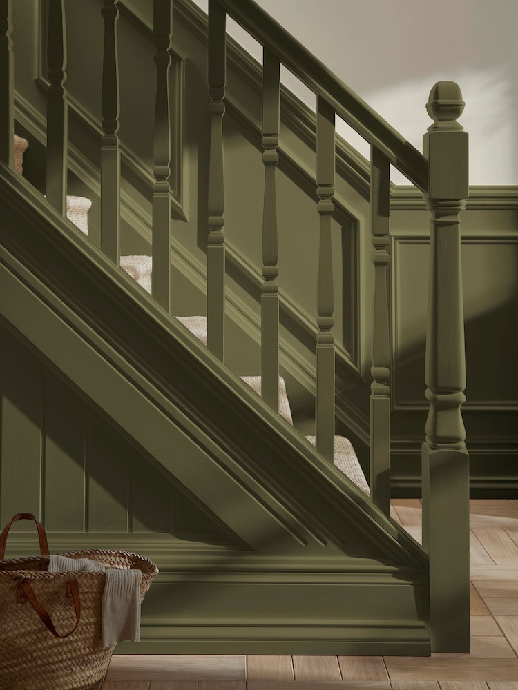 Laura Ashley Dark Hedgerow Eggshell 750ml Paint - Image 2 of 4