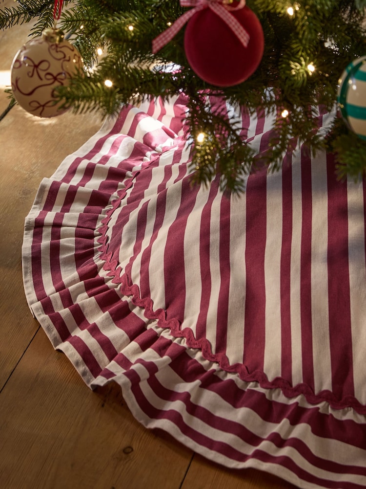 Red Stripe Frill Edge Tree Skirt - Image 2 of 5