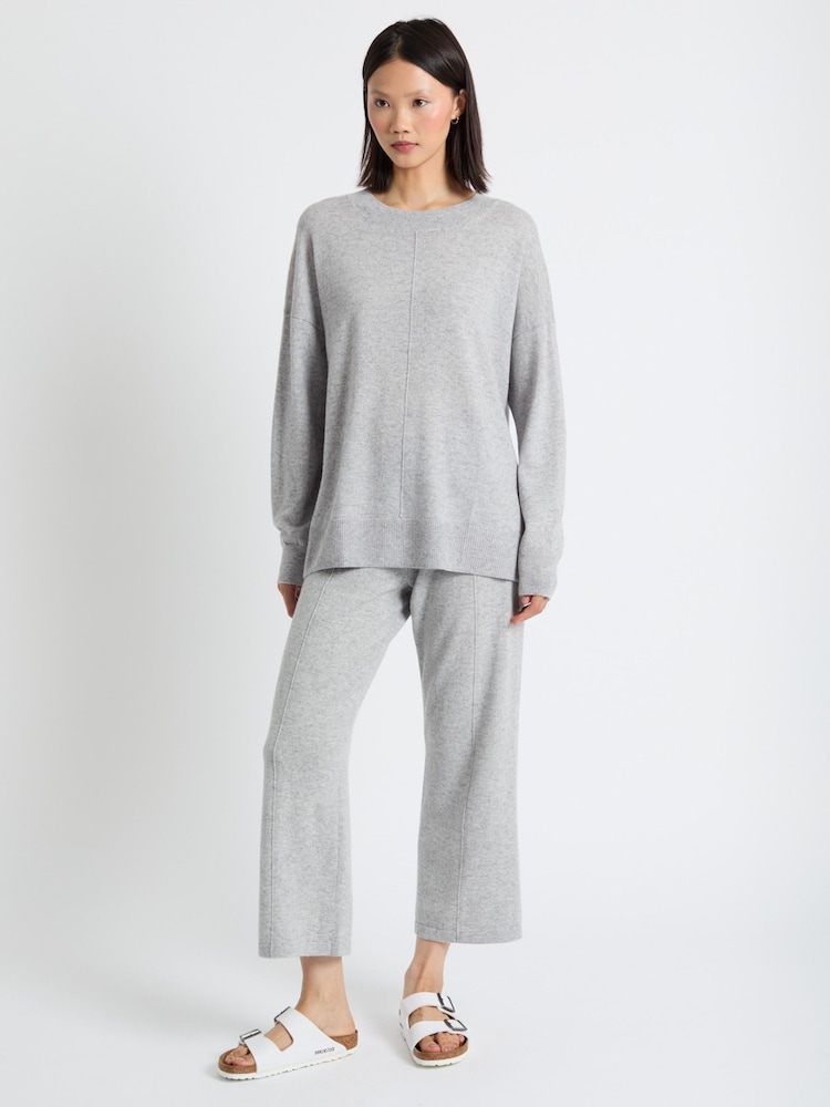 Chinti & Parker Soft Oat Wool Cashmere Light Slouchy Sweater - Image 2 of 3
