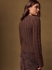 Brun - Pull en tricot torsadé avec col en dentelle - Image 4 de 8