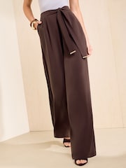 Marrón - Friends Like These Tie Waisted Wide Leg Trousers - Imagen 1 de 5