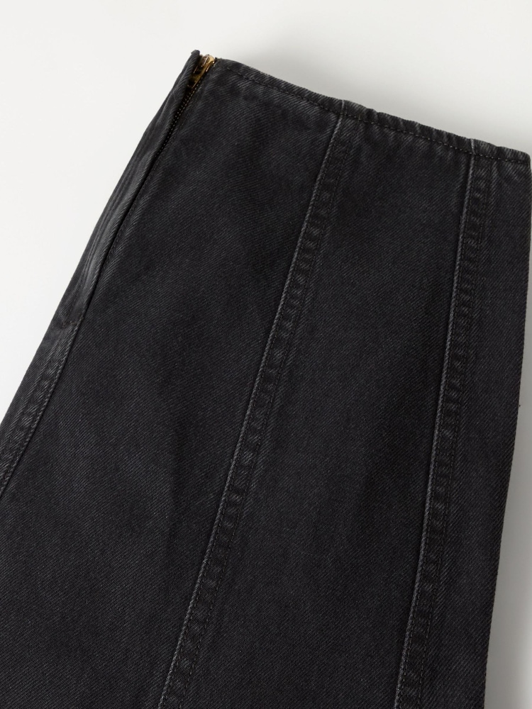 Levi's® Black Fit and Flare Midi Skirt - Image 6 of 6