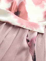 Pink Floral Print Textured Satin Short Sleeve Side Hitch Midi Dress - Image 6 of 7